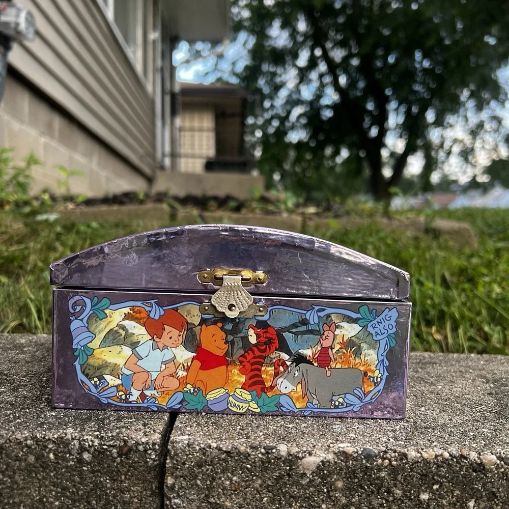 Vintage Rare Winnie the Pooh Jewelry Music Box 1963 Purple Metallic Mirror